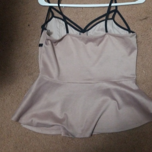 Pink charlotte russe blouse large - Picture 2 of 2